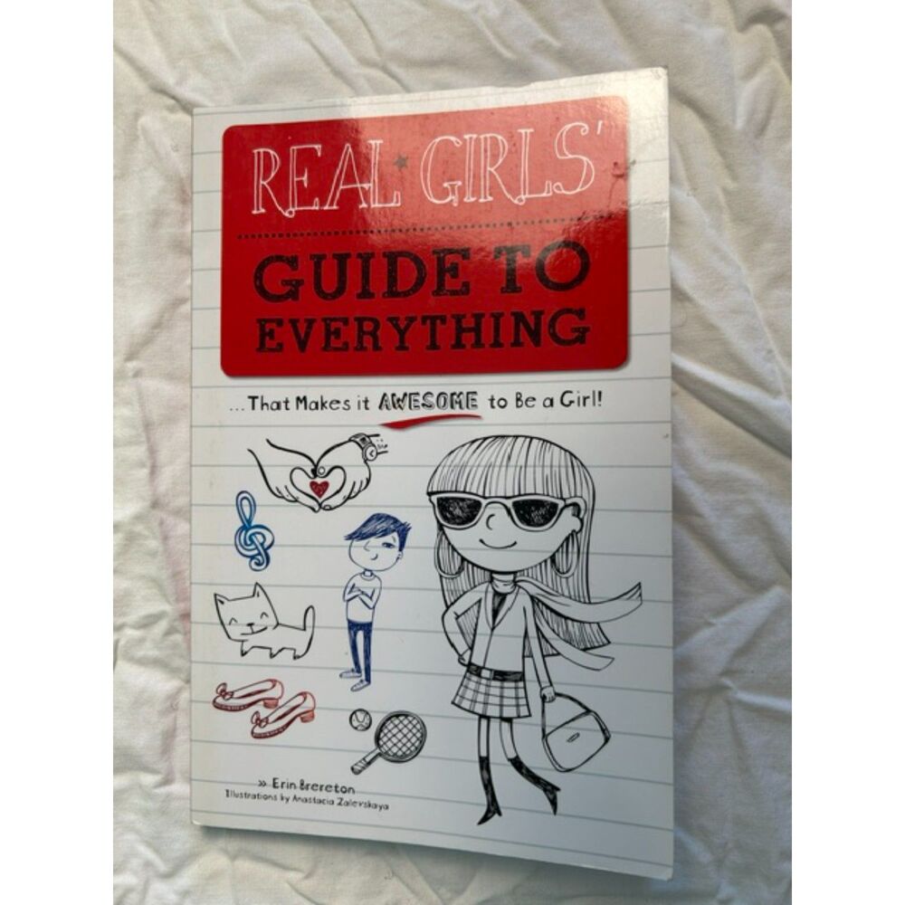 Real Girls’ Guide to Everything That Makes it Awesome to Be a Girl Book  8720